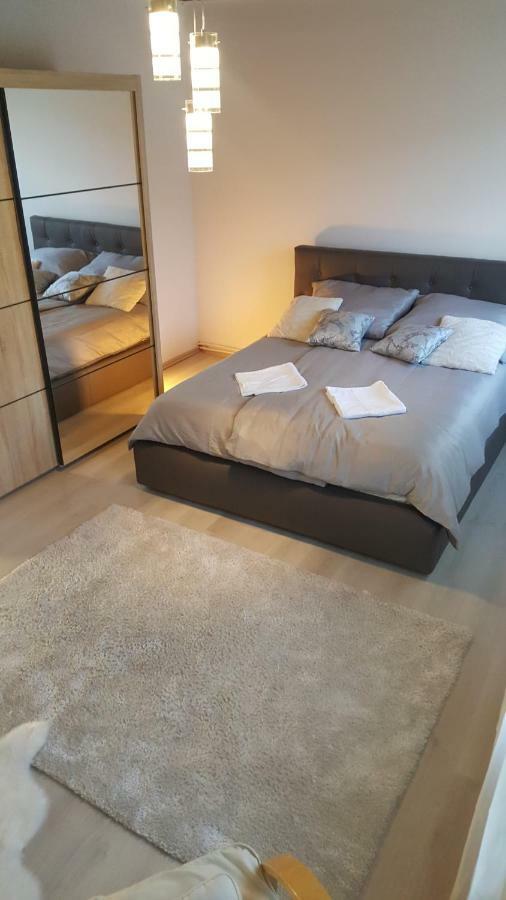 Gutenberg Utca Apartman 세게드 외부 사진